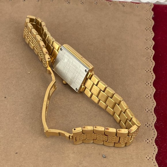 Stunning Art Deco Diamond Watch by Designer Daniel Steiger - Picture 9 of 14